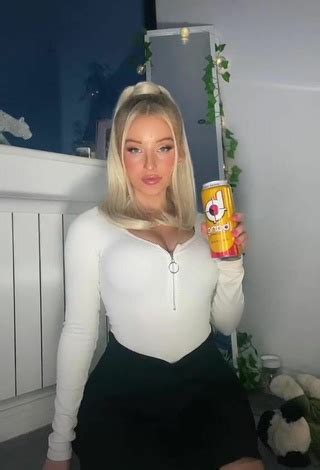 charlotte parkes onlyfans leaks|Charlotte Parkes Nude Videos